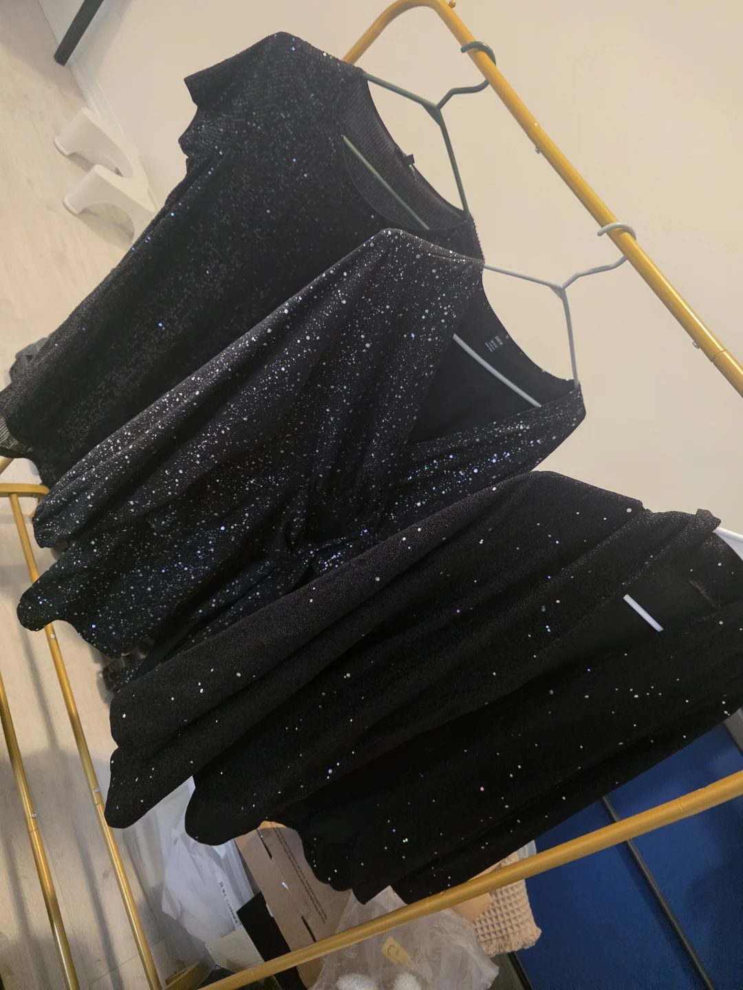 Dresses / cardigan
