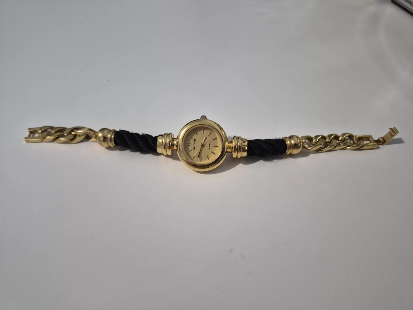 Vintage Waltham Quartz Women's Watch - photo 2