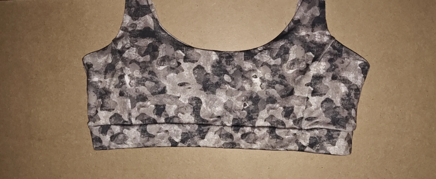 Camo Sports Bra Size L