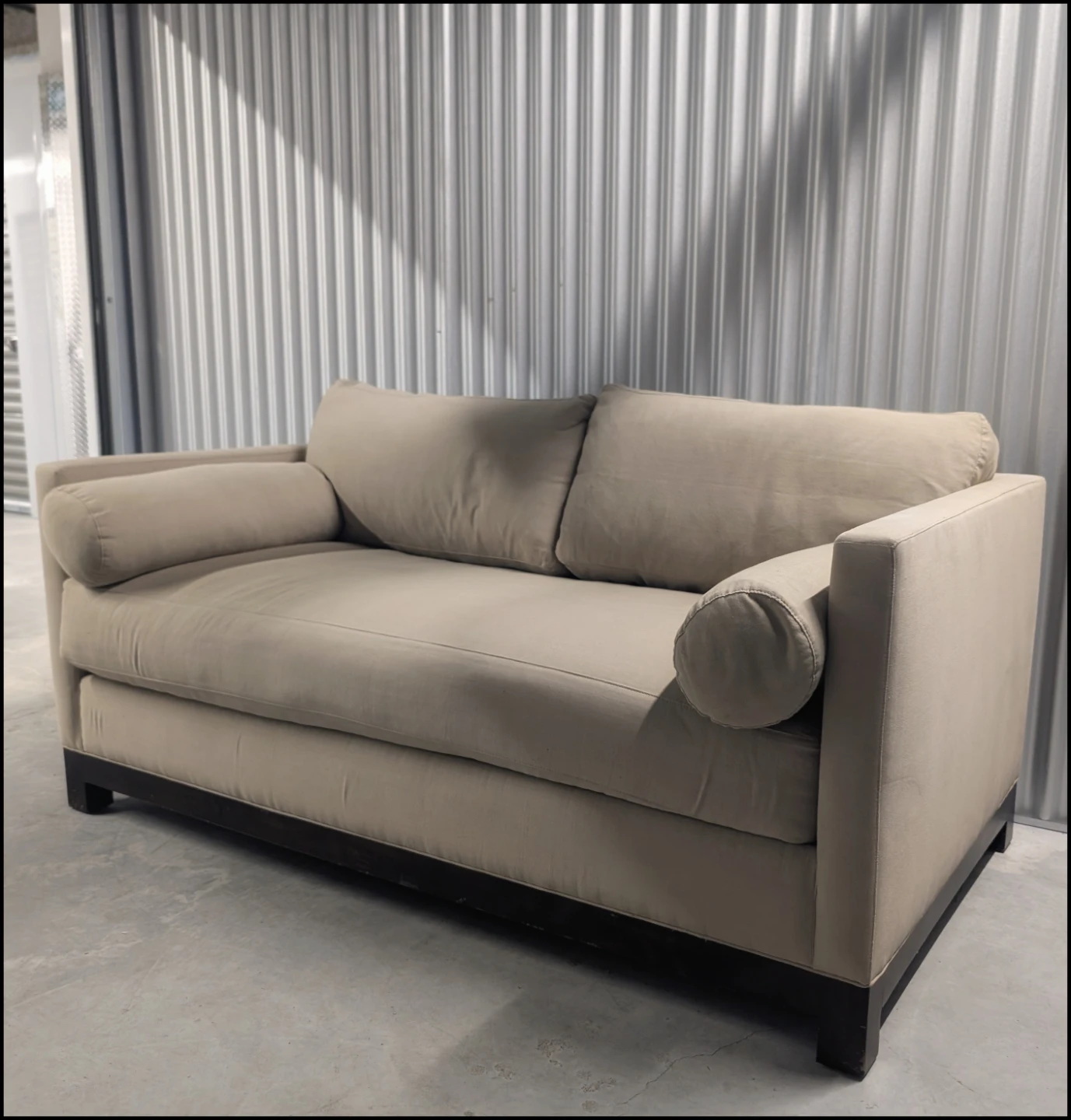 High-end custom couch by Cisco Home - photo 3