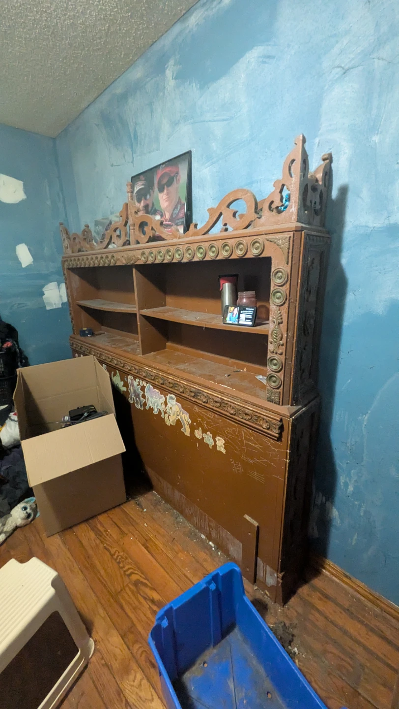 Free book shelf