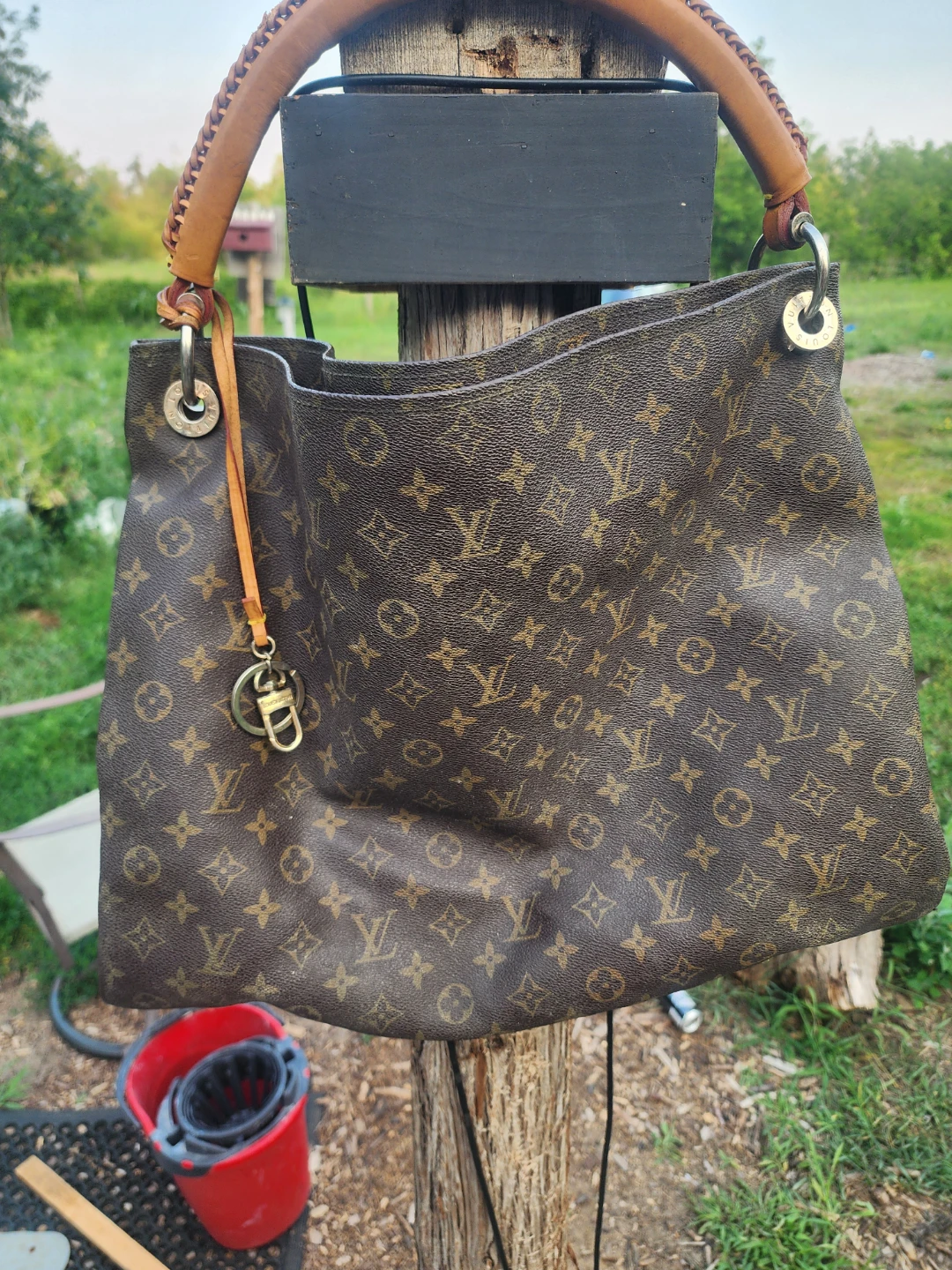 Louis Vuitton Monogram Shoulder Bag