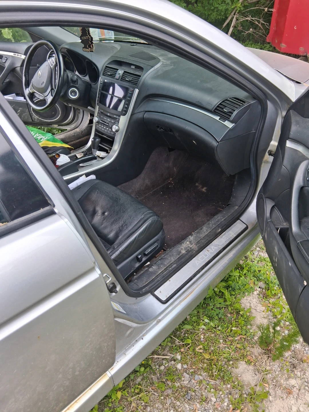 Acura T.L 2008 need a new transmission - photo 4