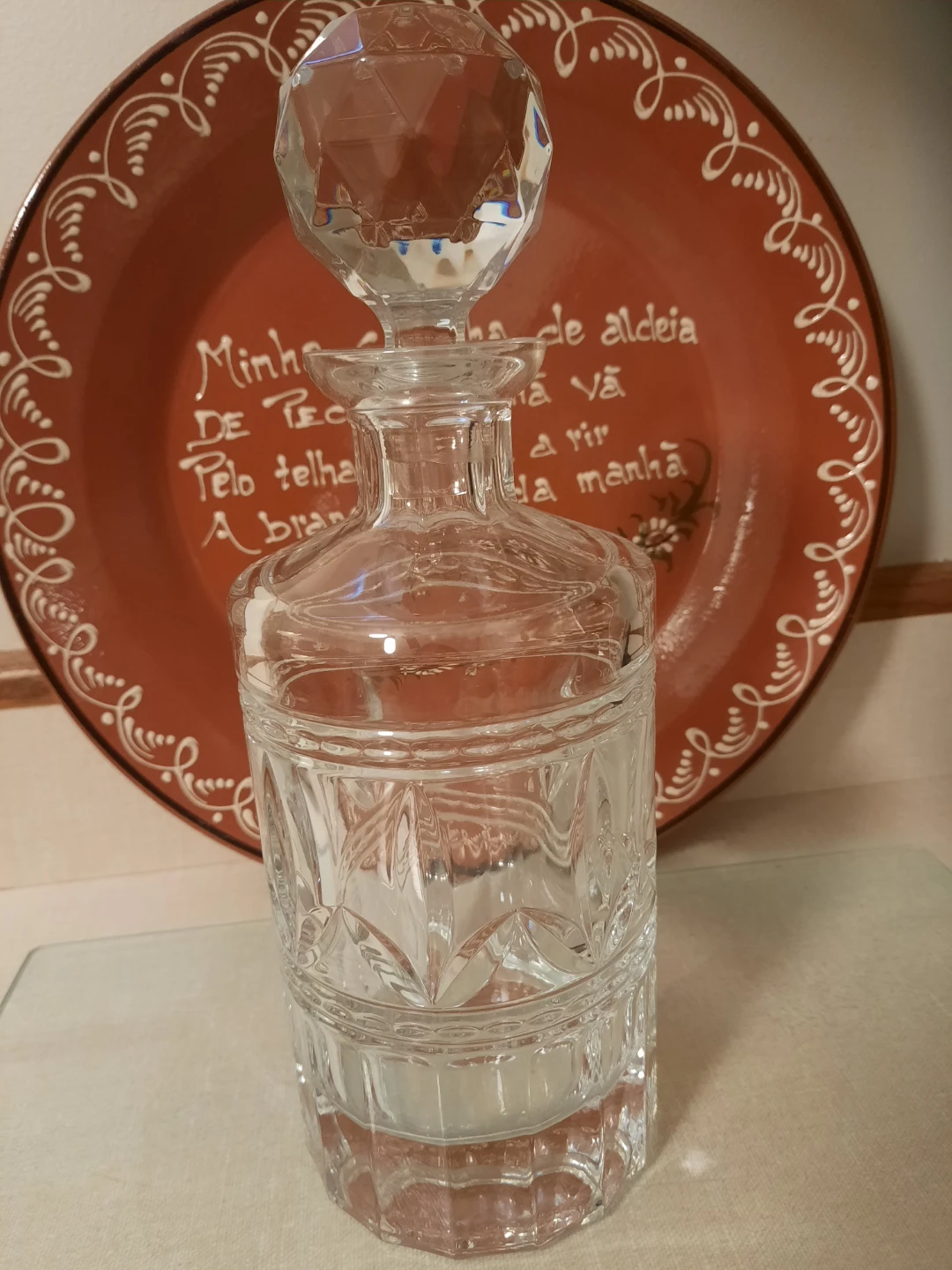 Clear Crystal Glass Decanter with Stopper