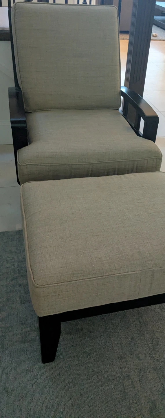 Armchair with Ottoman Set - photo 4