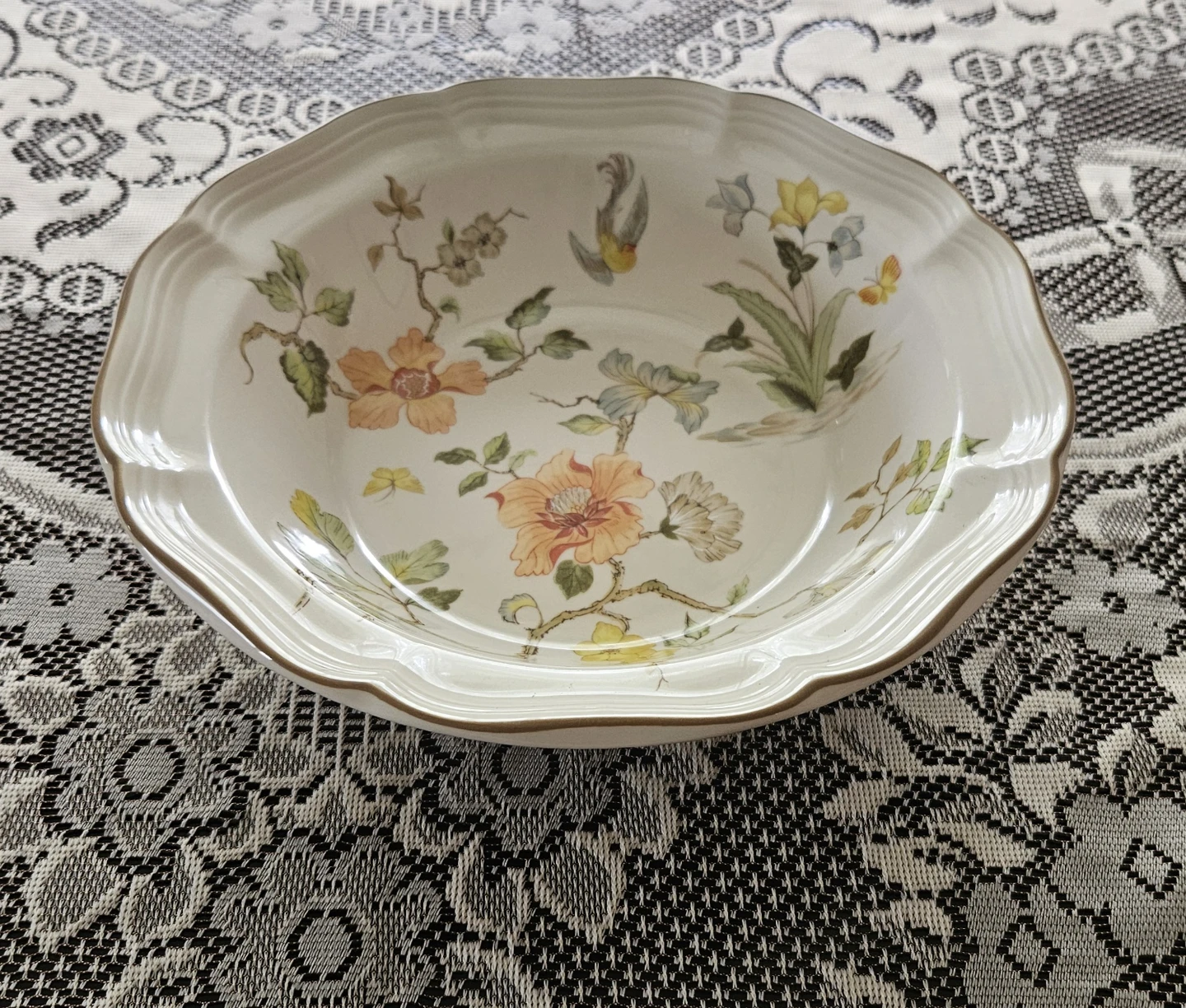 Mikasa Heritage Olde Tapestry Serving Bowl