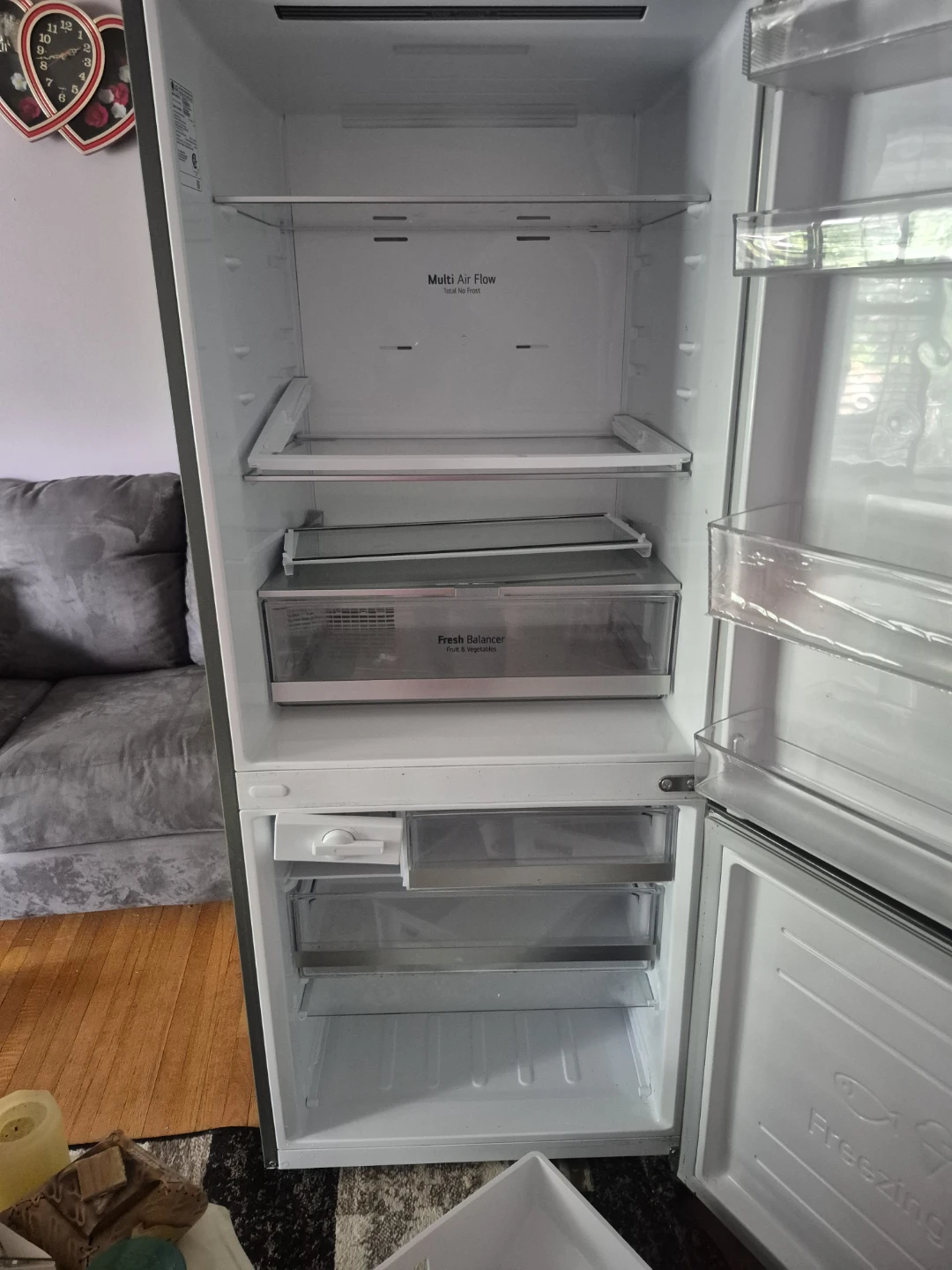 LG Refrigerator - photo 2