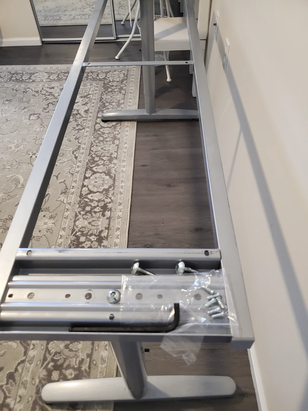 Adjustable Standing Desk (Manual)) - photo 4