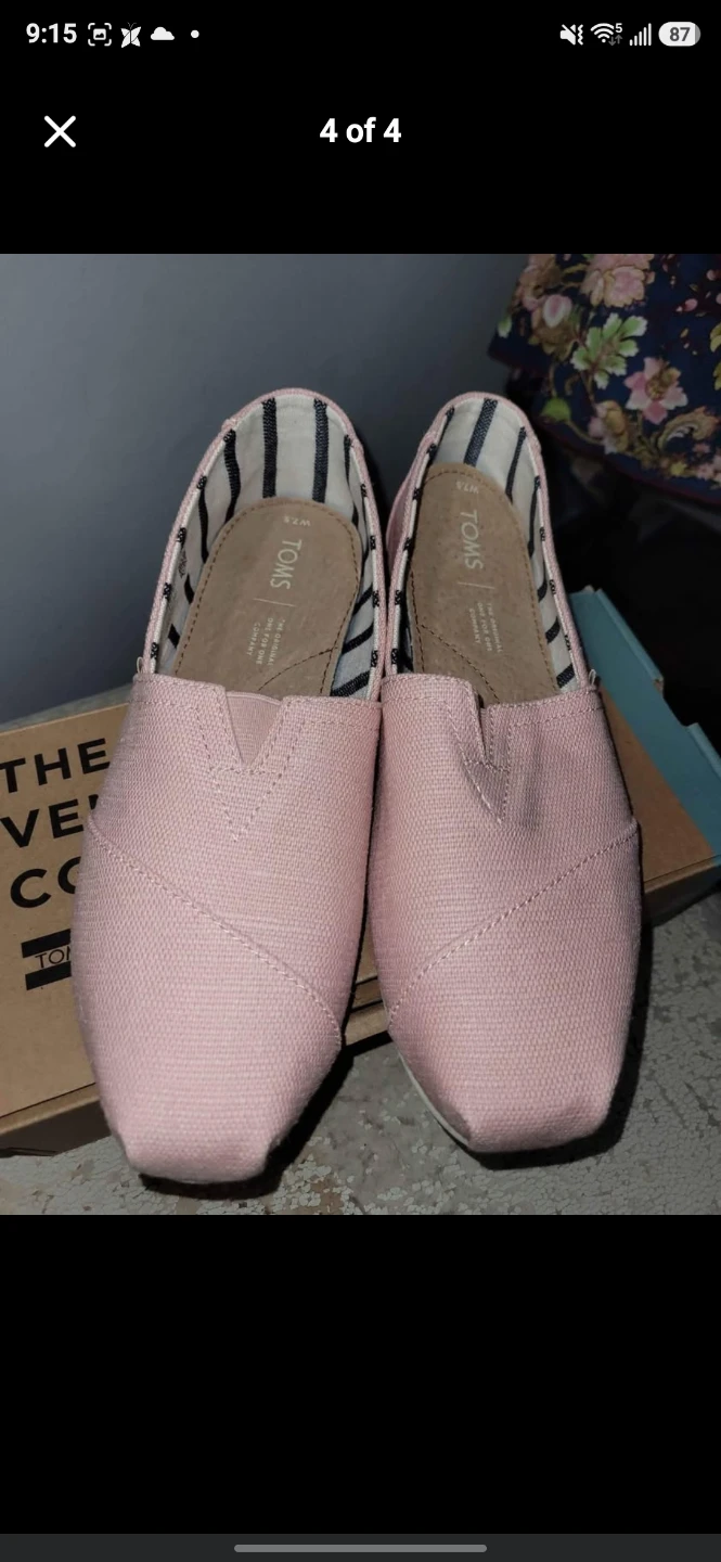 TOMS Pink Canvas Slip-On Shoes - Women's 7.5