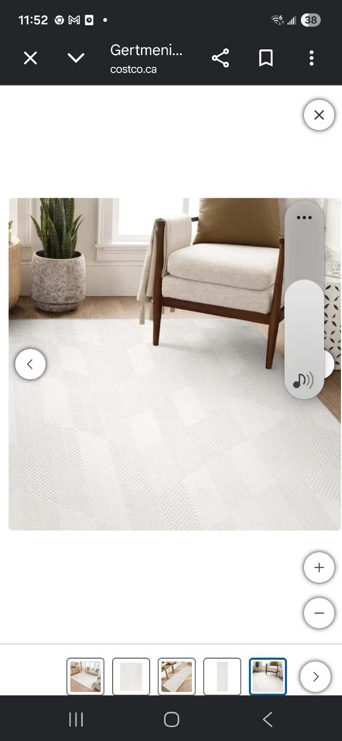 Area rug 7/12 x  10/12