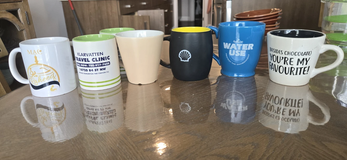 Collection of 6 Mugs