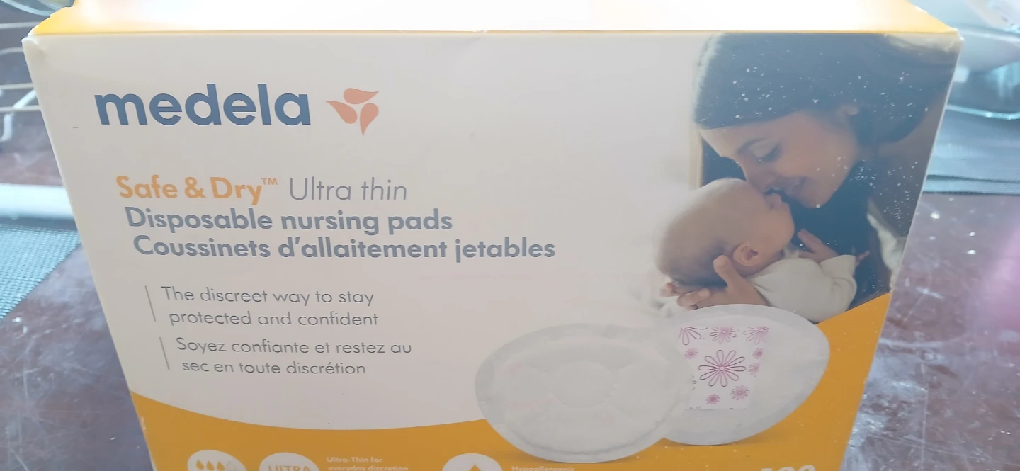Medela Safe & Dry Ultra Thin Disposable Nursing Pads