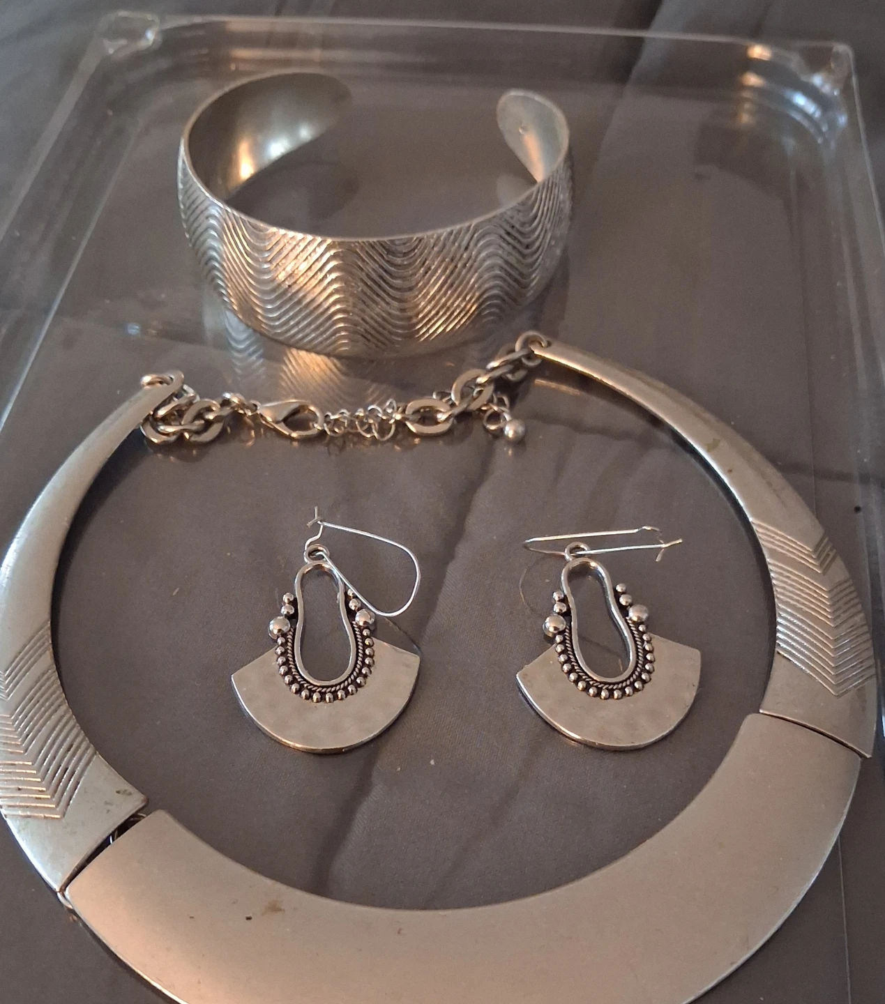 Silver Tone Necklace, Earrings, and Bracelet Set