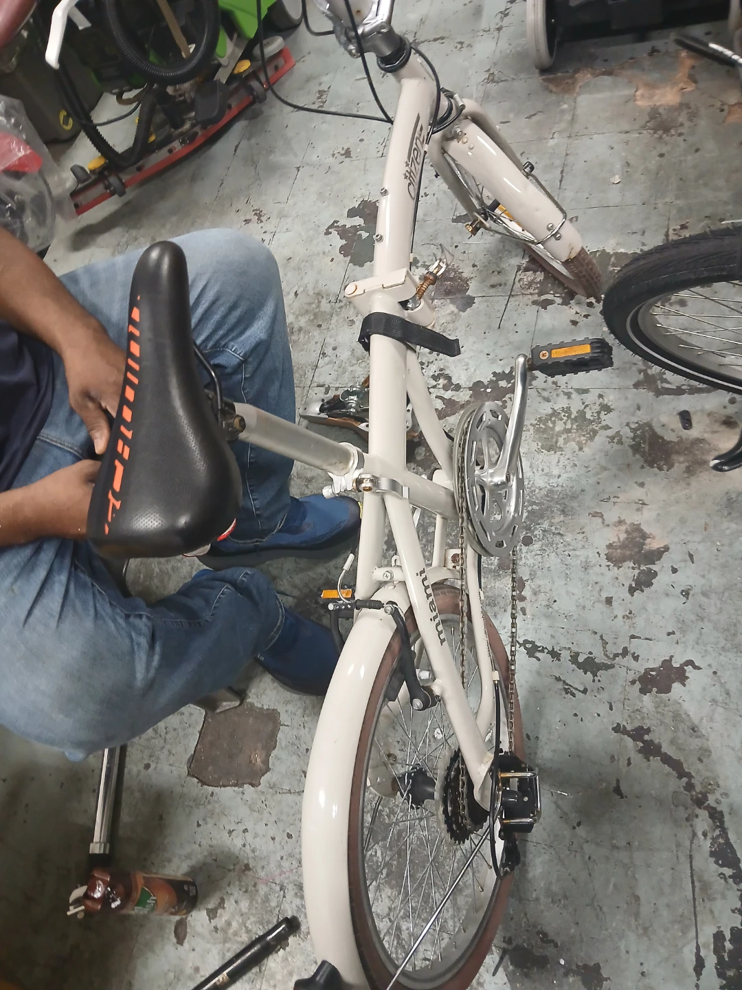 White Miami Folding Bike