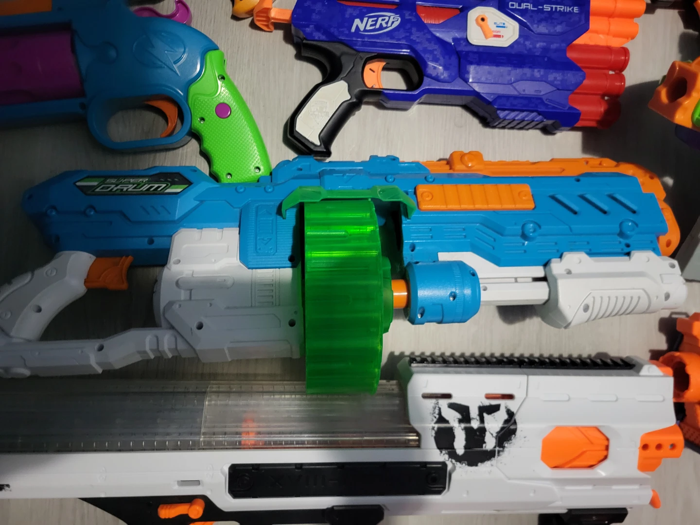 14 Nerf Blasters - photo 4