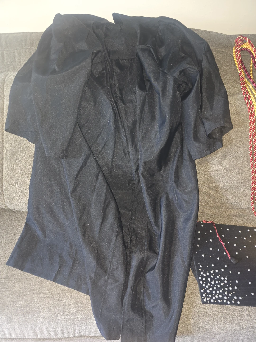 Black Graduation Gown, Cap, and Tassel Herff Jones - photo 3