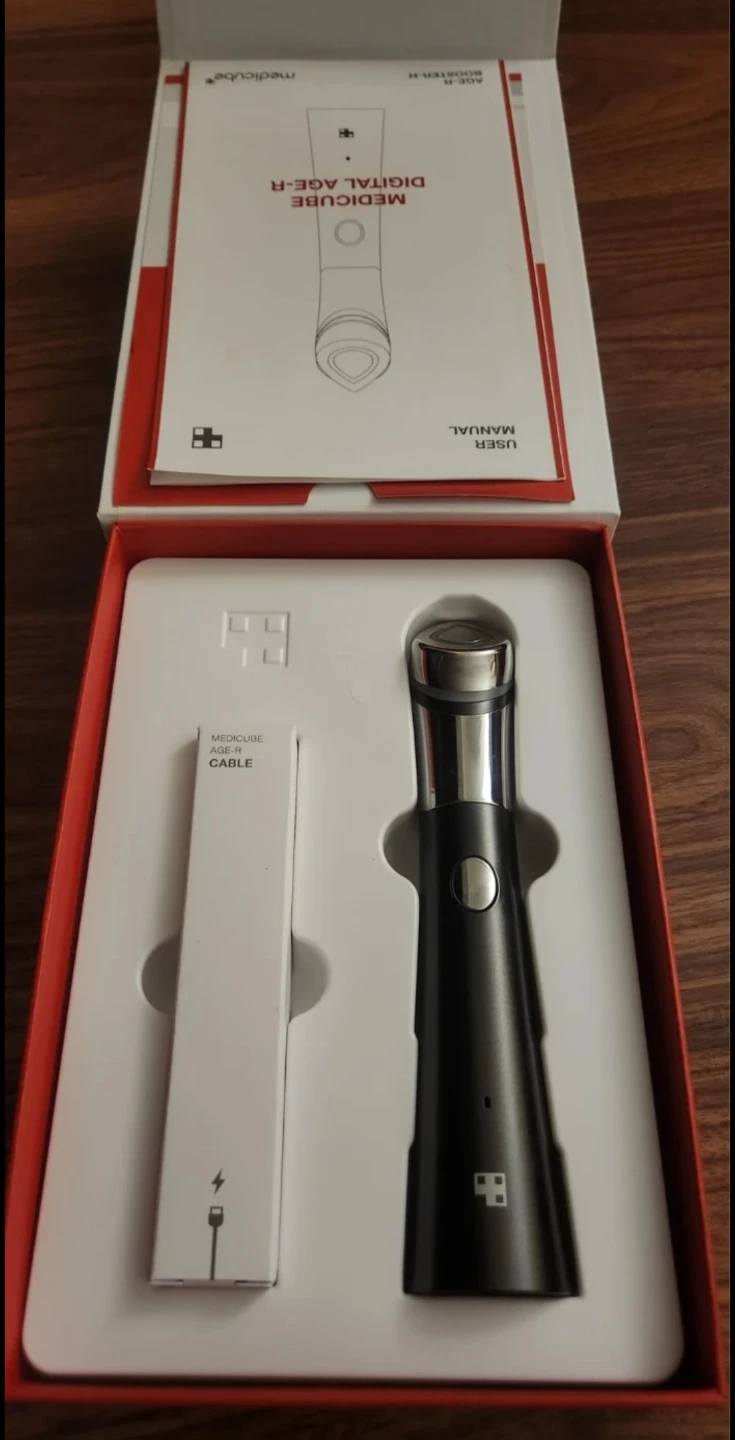 Medicube AGE-R Booster-H Device