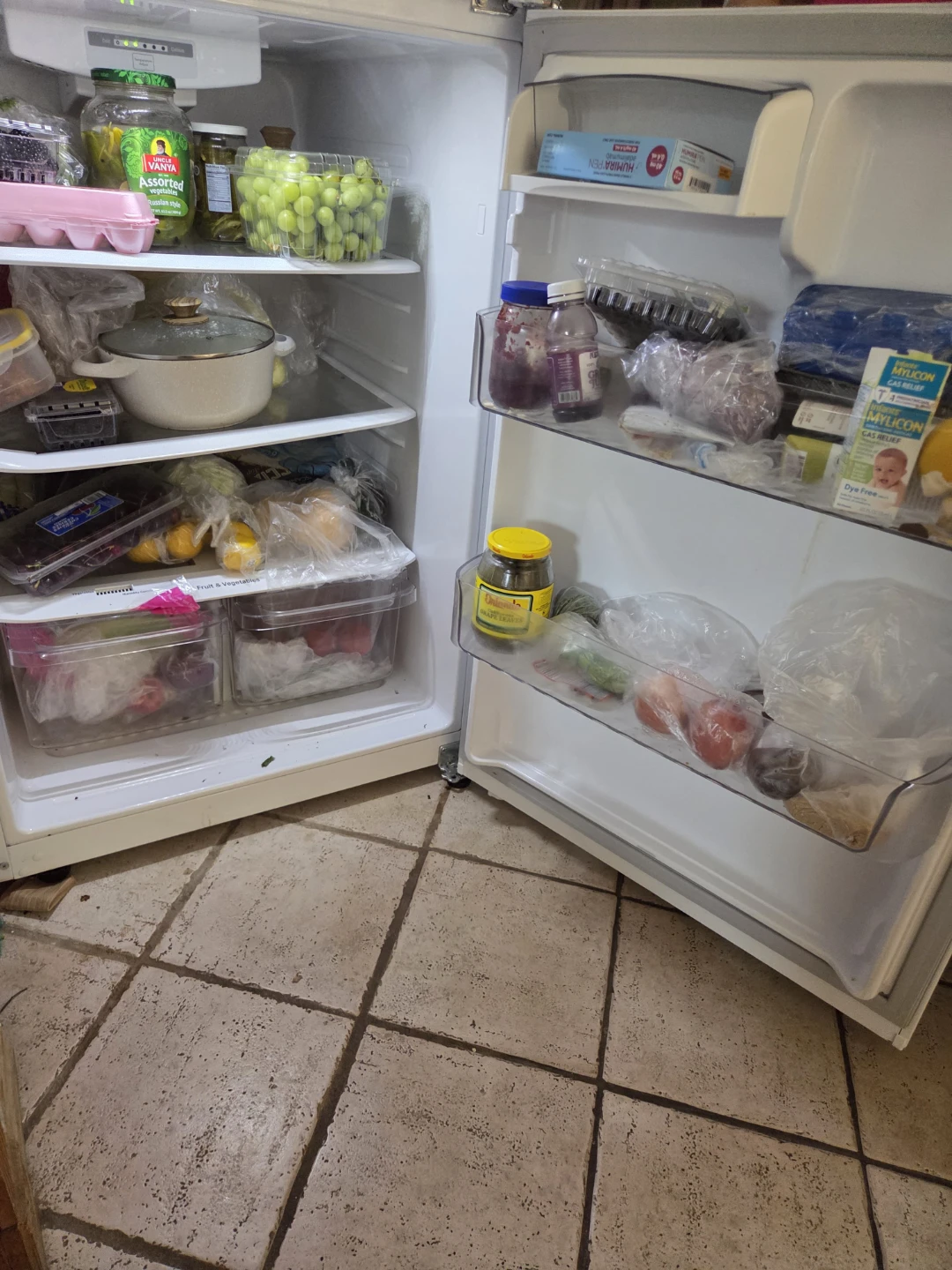 LG White Refrigerator - photo 2