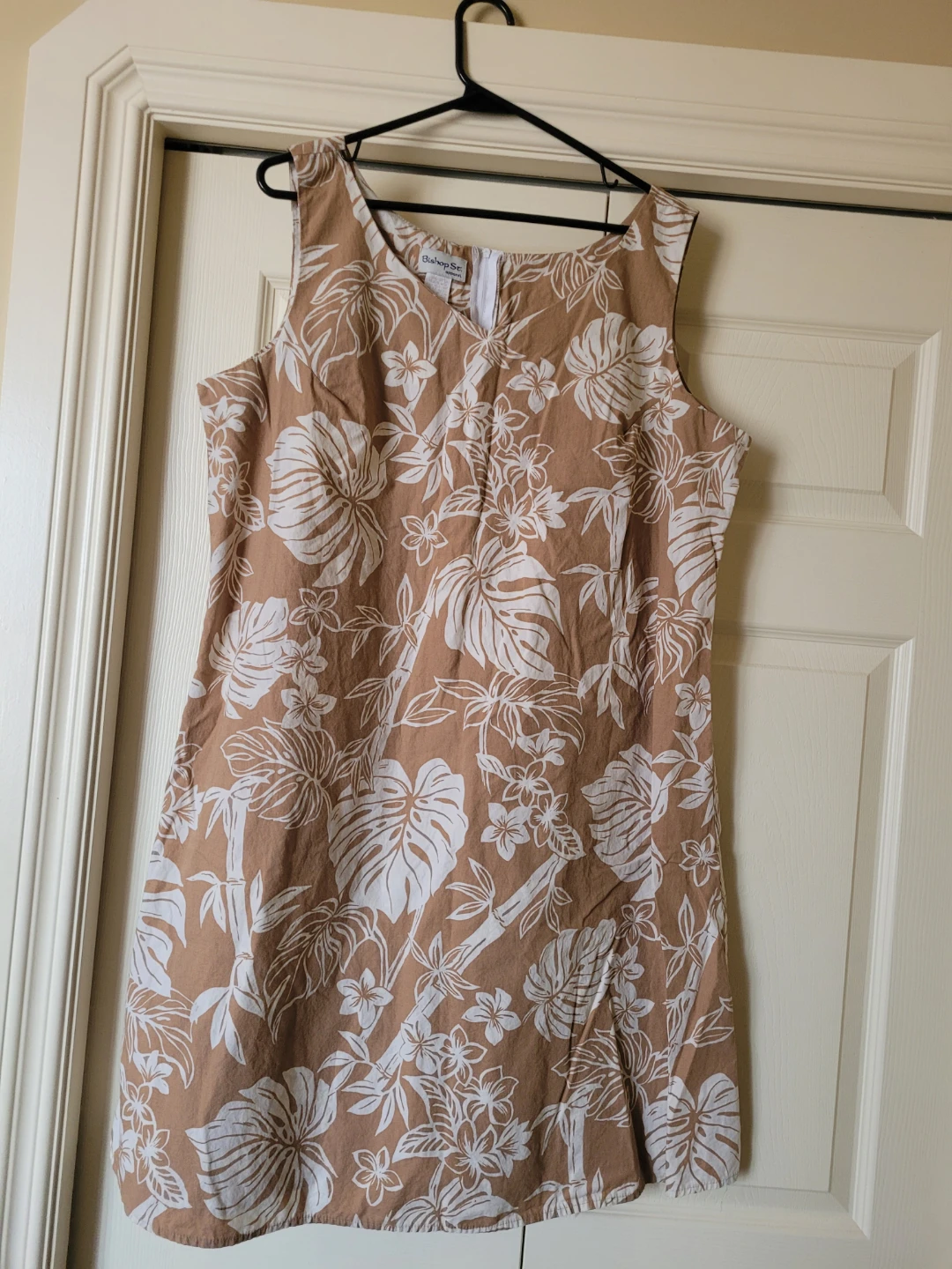 Bishop St. Apparel Women's Dress Size 2XL