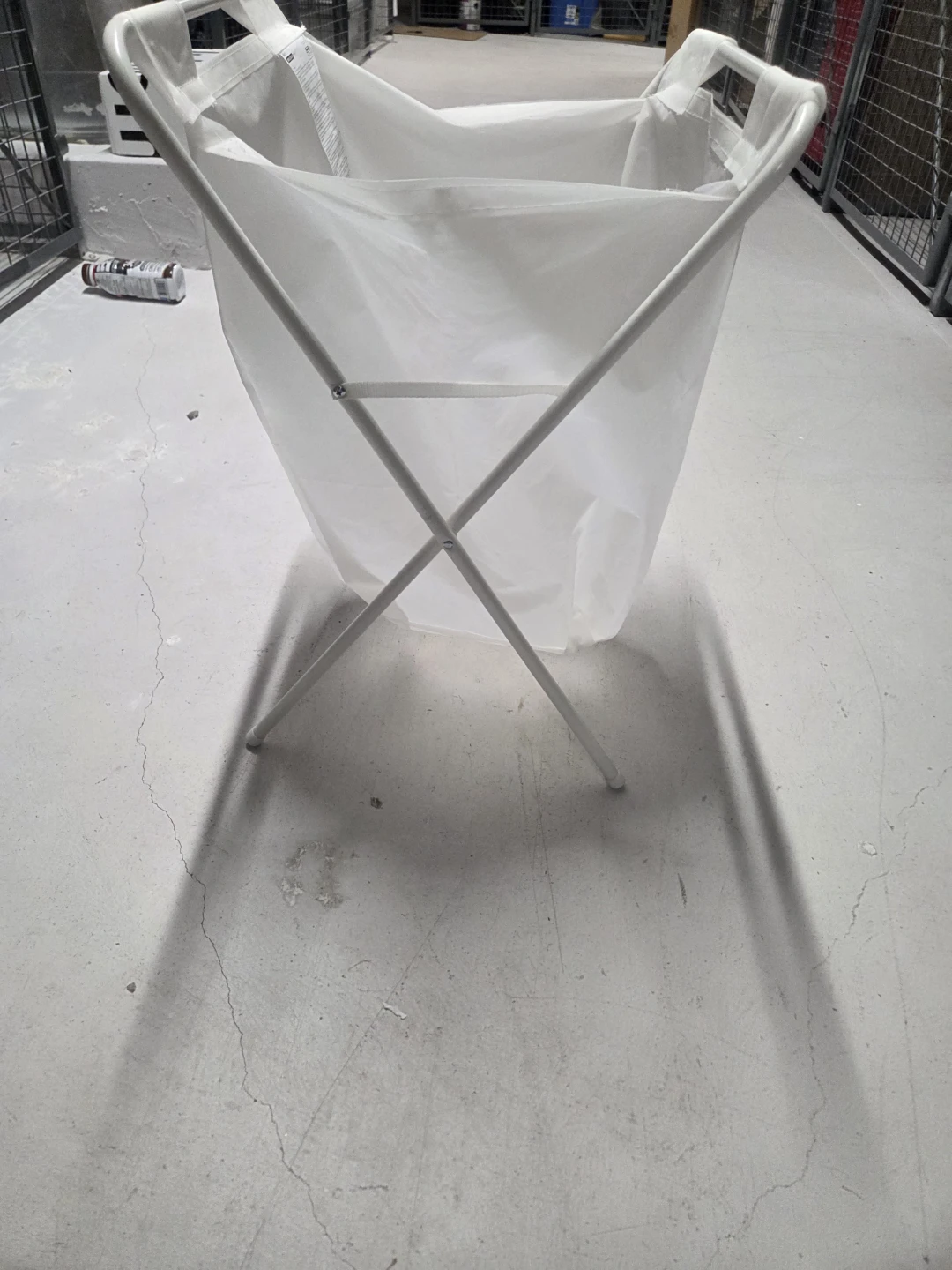 White Foldable Laundry Hamper - photo 4