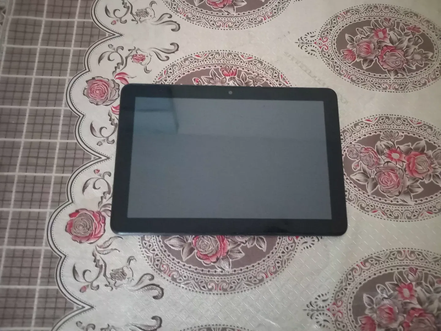 Amazon Fire HD 8 Tablet – Excellent Condition