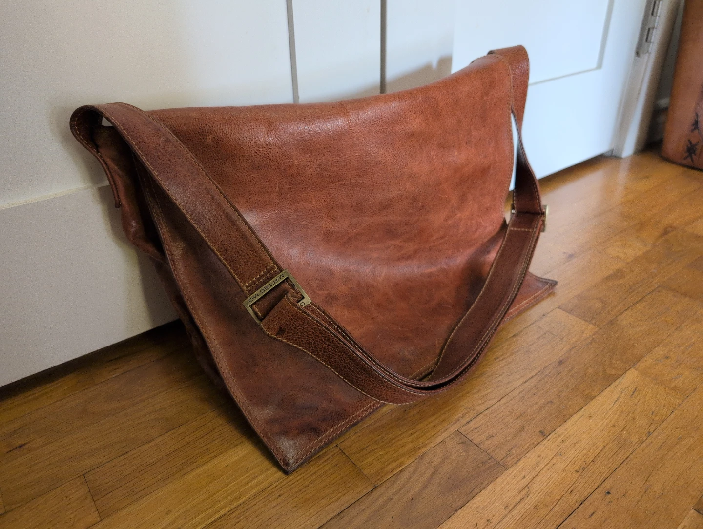 Matteo Milani Leather Messenger Bag - photo 2