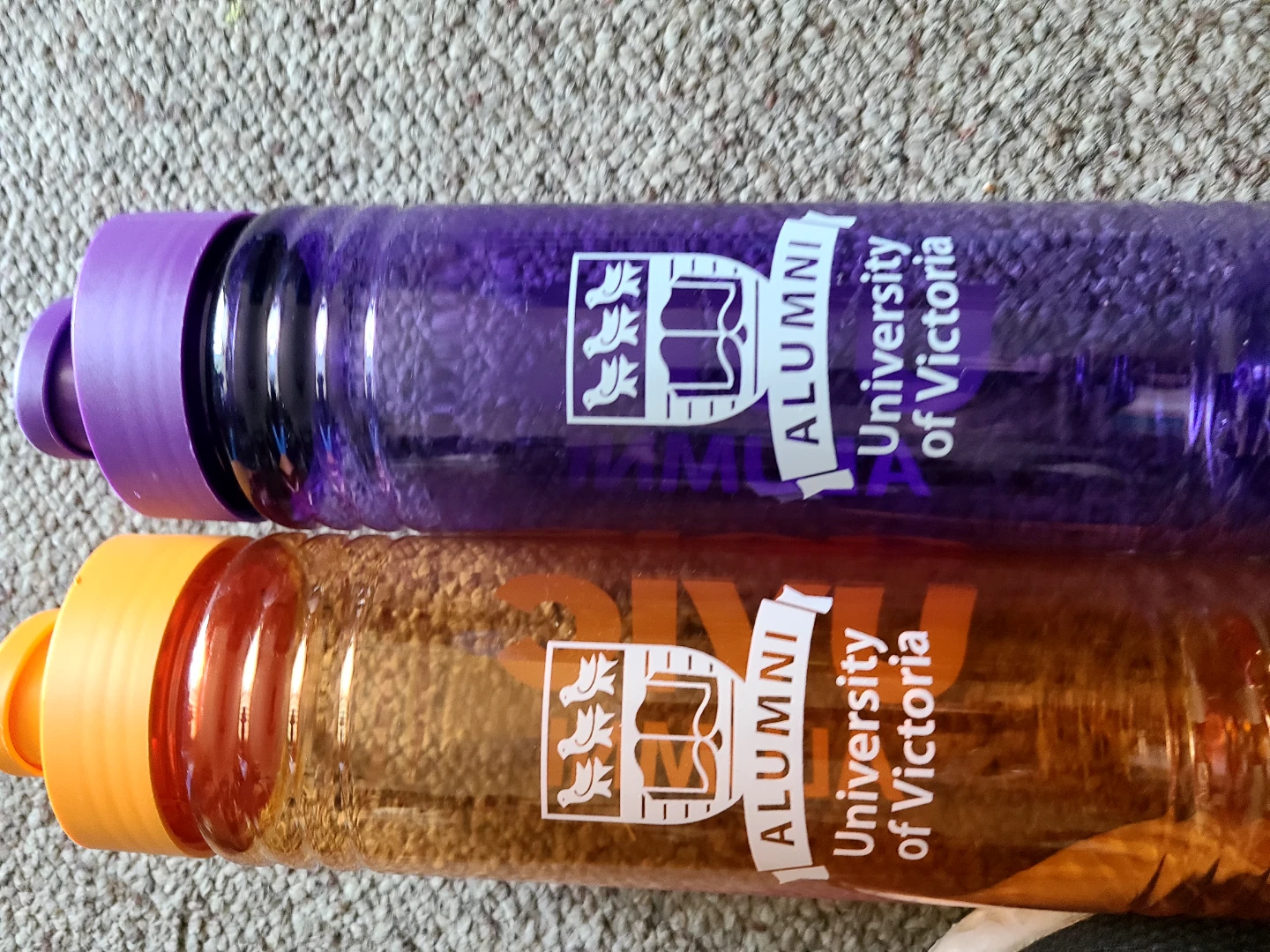 University of Victoria Alumni Water Bottles (2) - photo 2