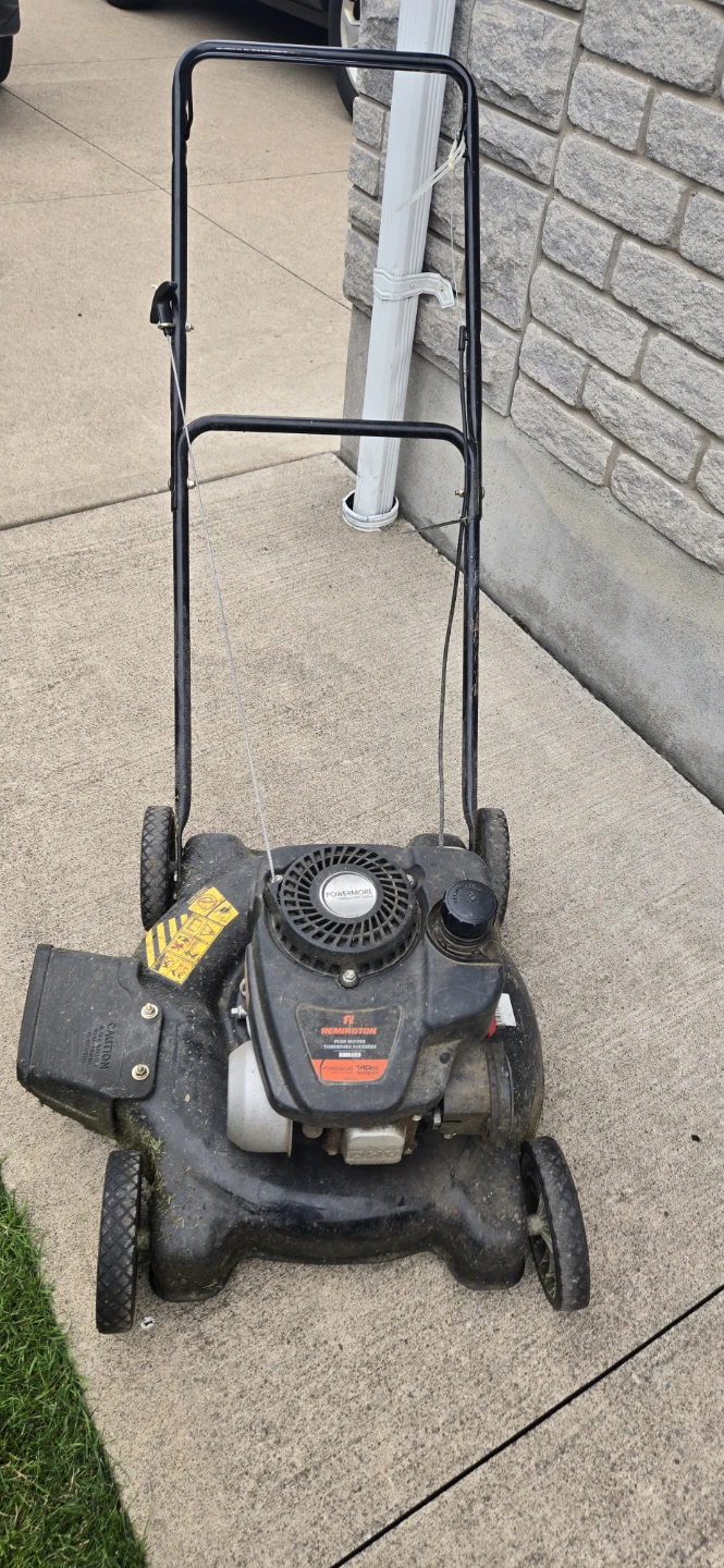Remington Gas Push Lawn Mower