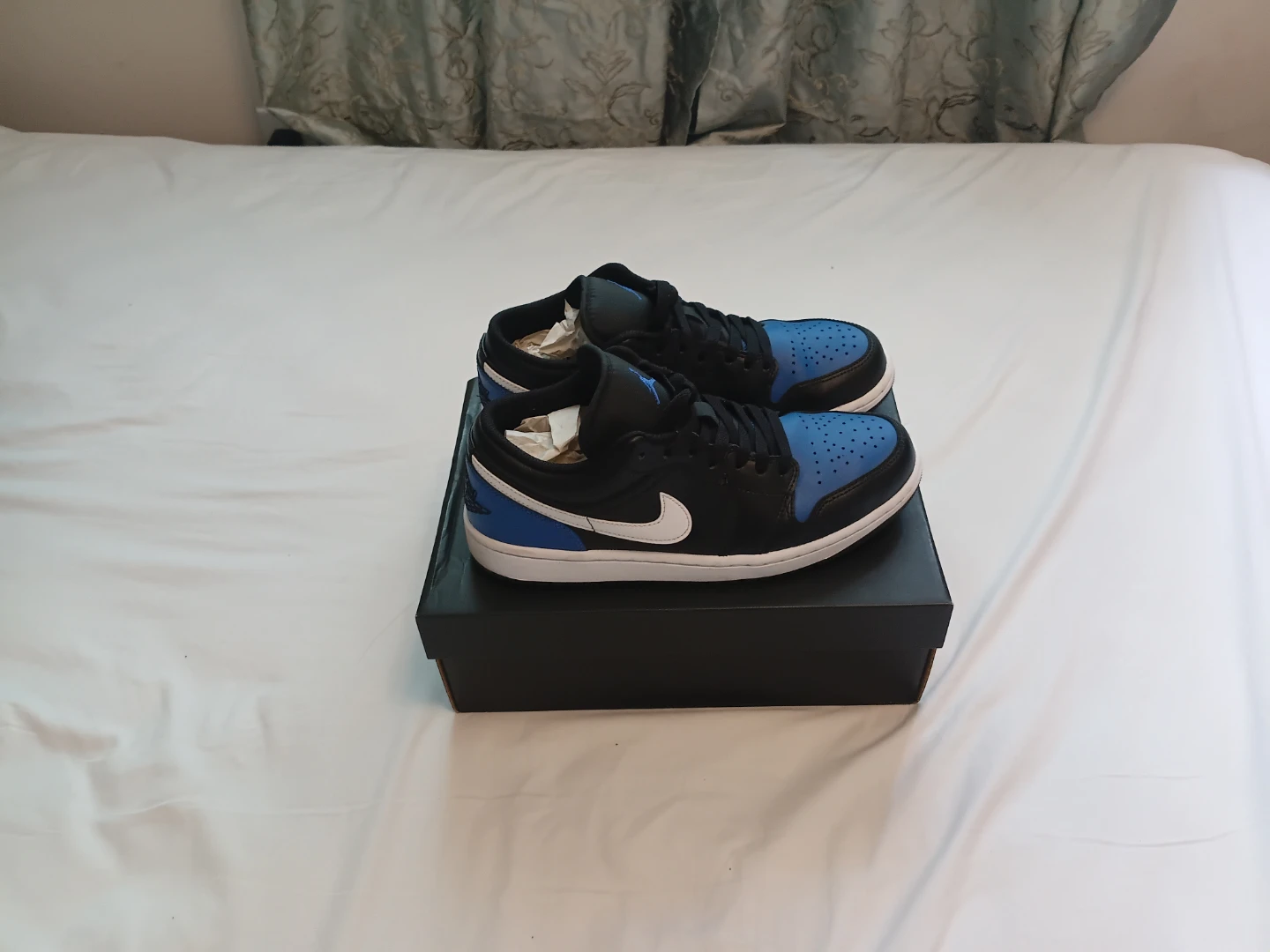 Air Jordan 1 Low SE 'Black Royal' Sneakers - photo 3