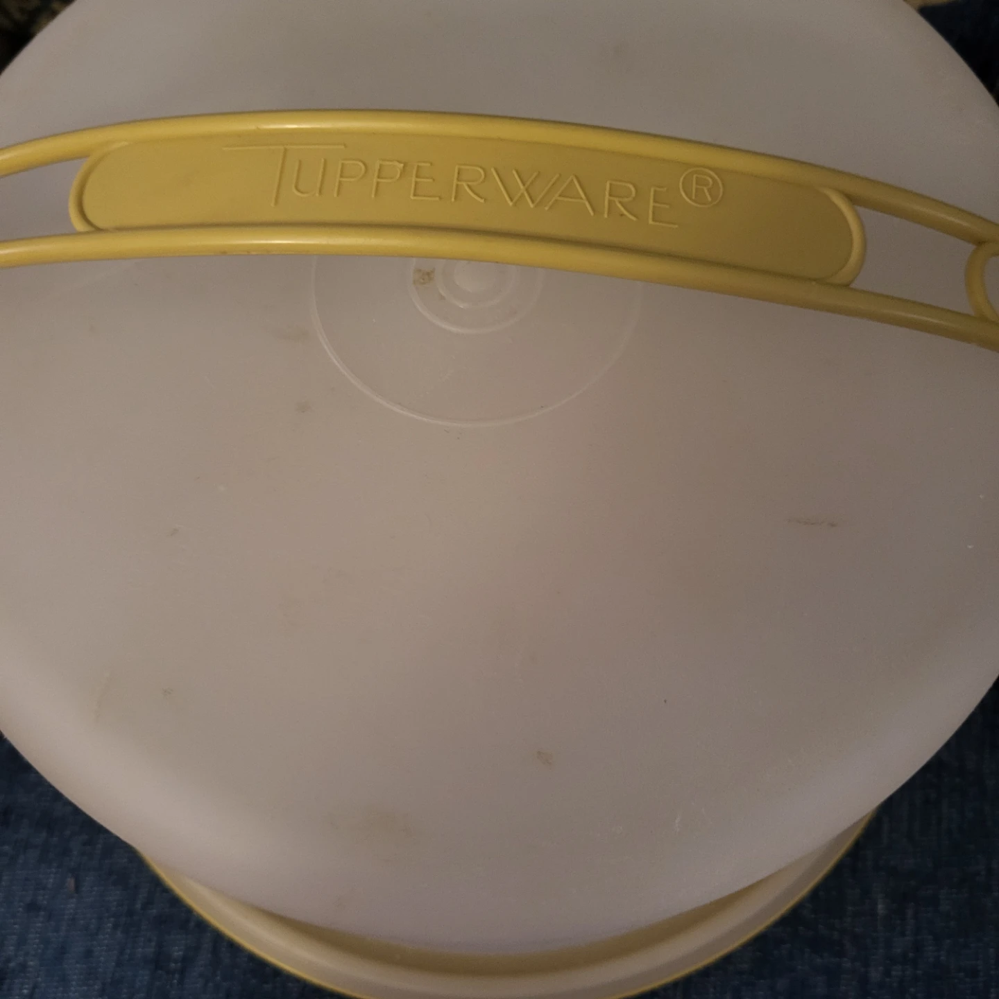 Tupperware Cake Keeper Carrier - photo 2