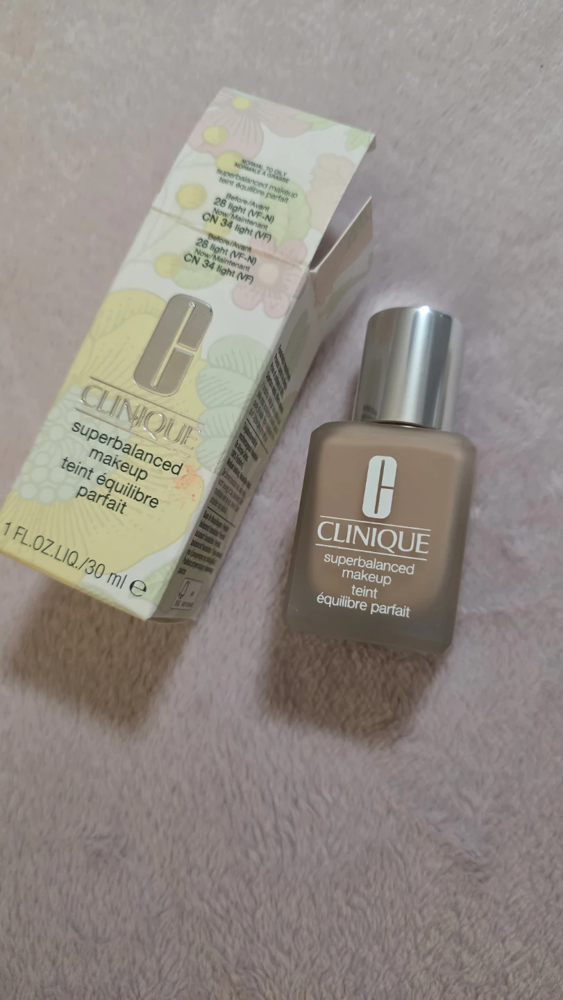 Clinique Superbalanced Makeup Foundation CN 34 Light - photo 4