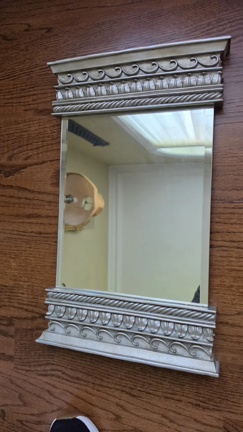 Decorative Wall Mirror in classic style