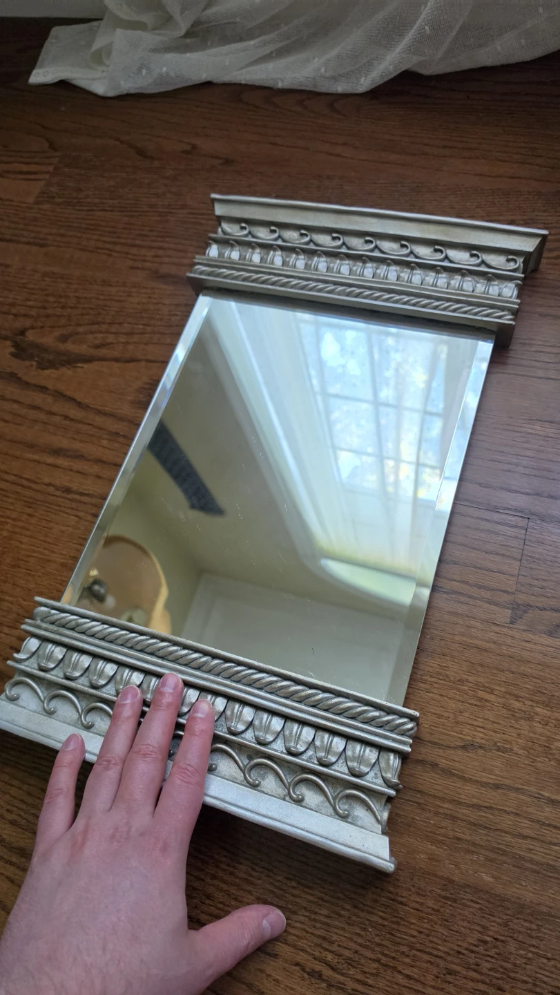 Decorative Wall Mirror in classic style - photo 2