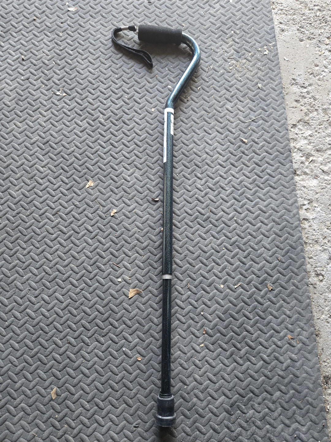 Adjustable Walking Cane with Ergonomic Grip