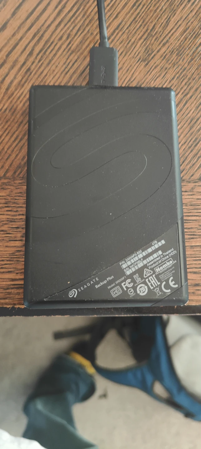 Seagate Backup Plus Portable 4TB External Hard Drive - Red - photo 2