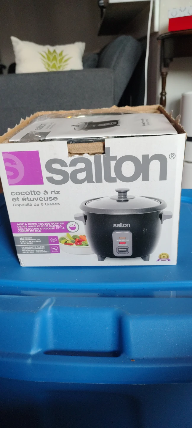 Salton Rice Cooker & Steamer - 6 Cup Capacity