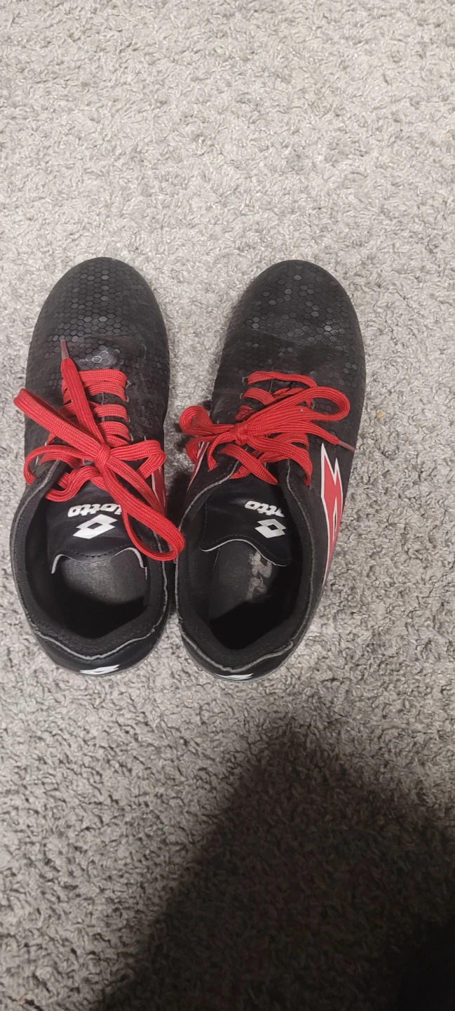 Lotto Soccer Cleats - photo 2