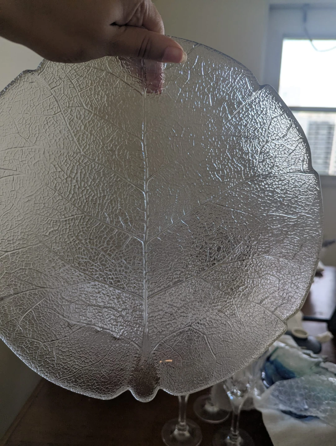 Clear Glass Leaf-Shaped Serving Plate - photo 2
