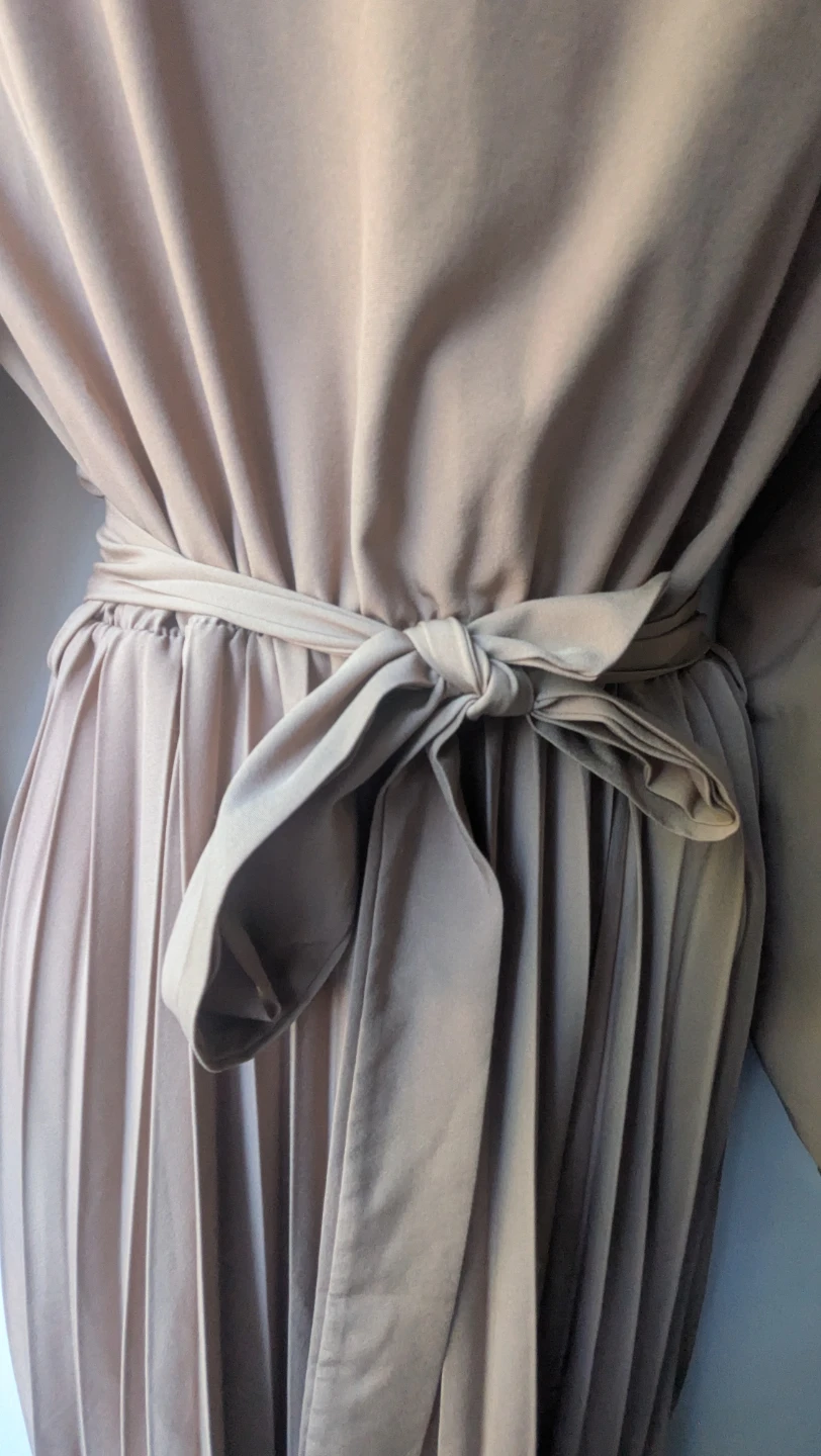 Tan Pleated Midi Dress with Belt sz MEDIUM - photo 5
