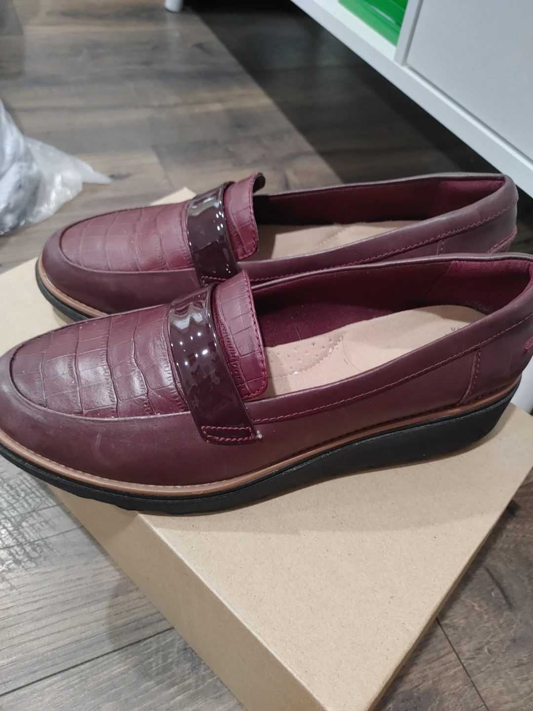🧡WOMENS CLARK GENUINE BURGUNDY LEATHER SHOES LIKE NEW SIZE 9.5W - photo 2