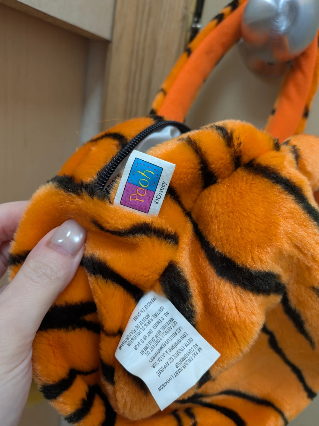Vintage Disney Tigger Plush Handbag - photo 5