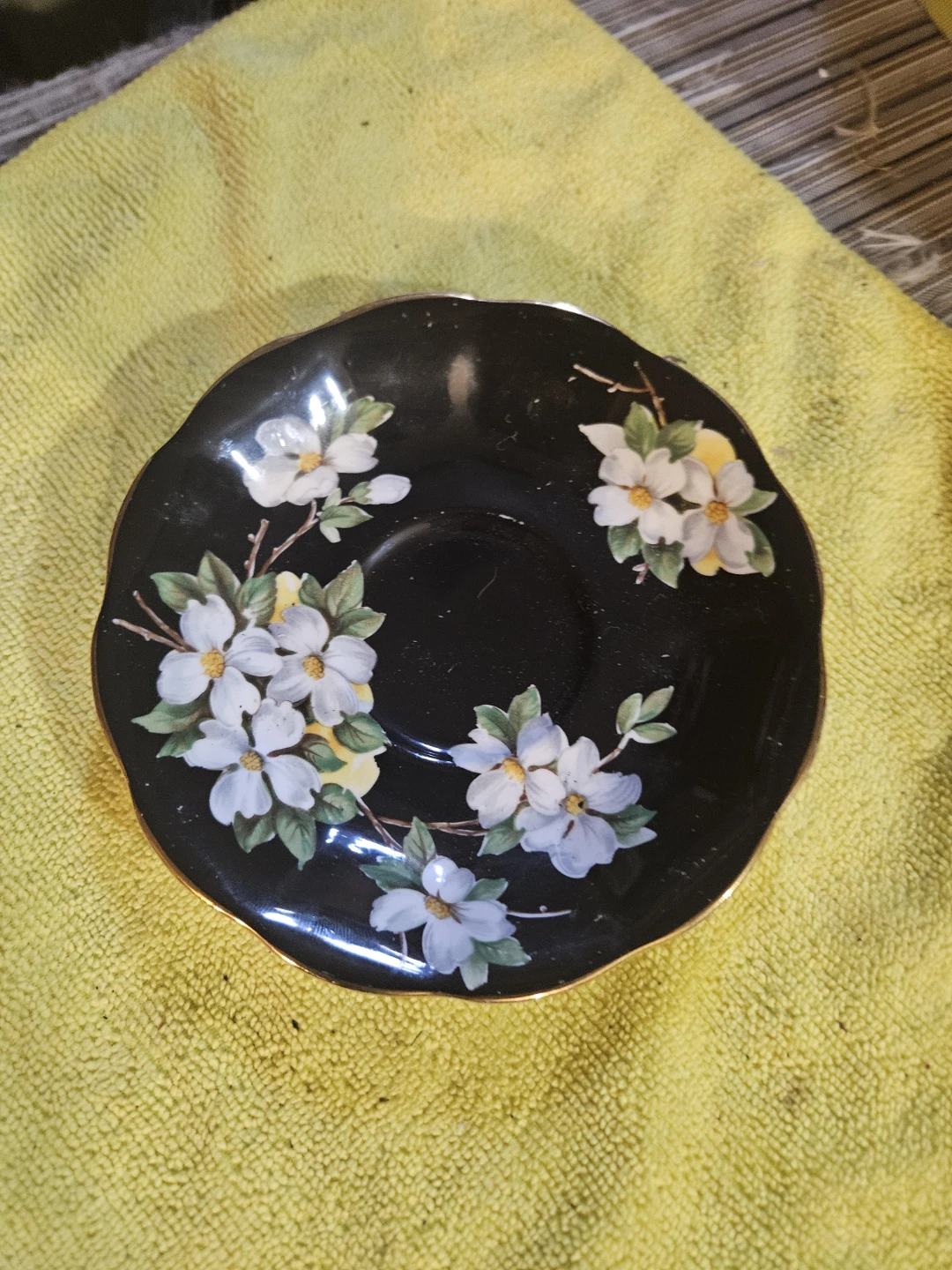 Royal Albert Bone China Saucer - Black Floral Design - photo 2