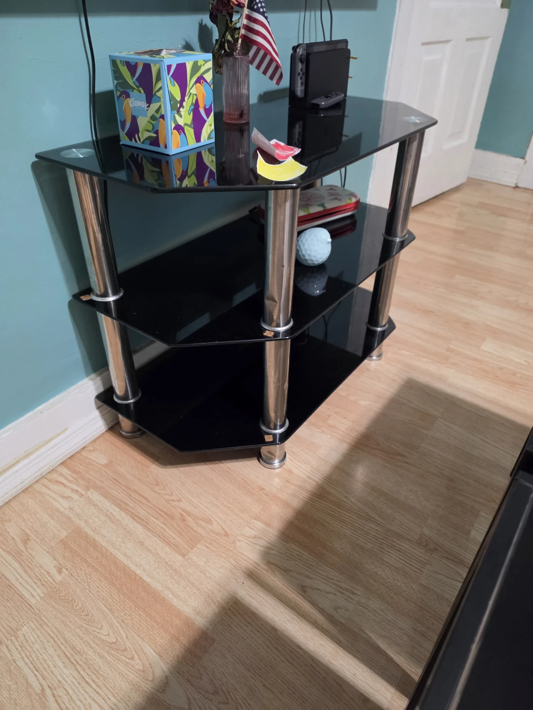 Black Glass Top Side Table - photo 3