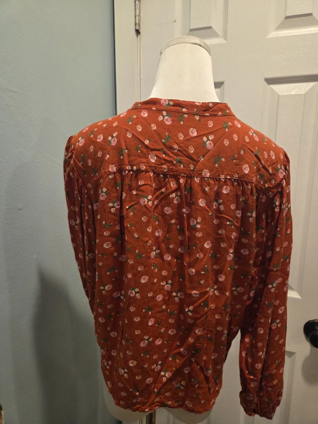 Rust Floral Button-Up Blouse - photo 2