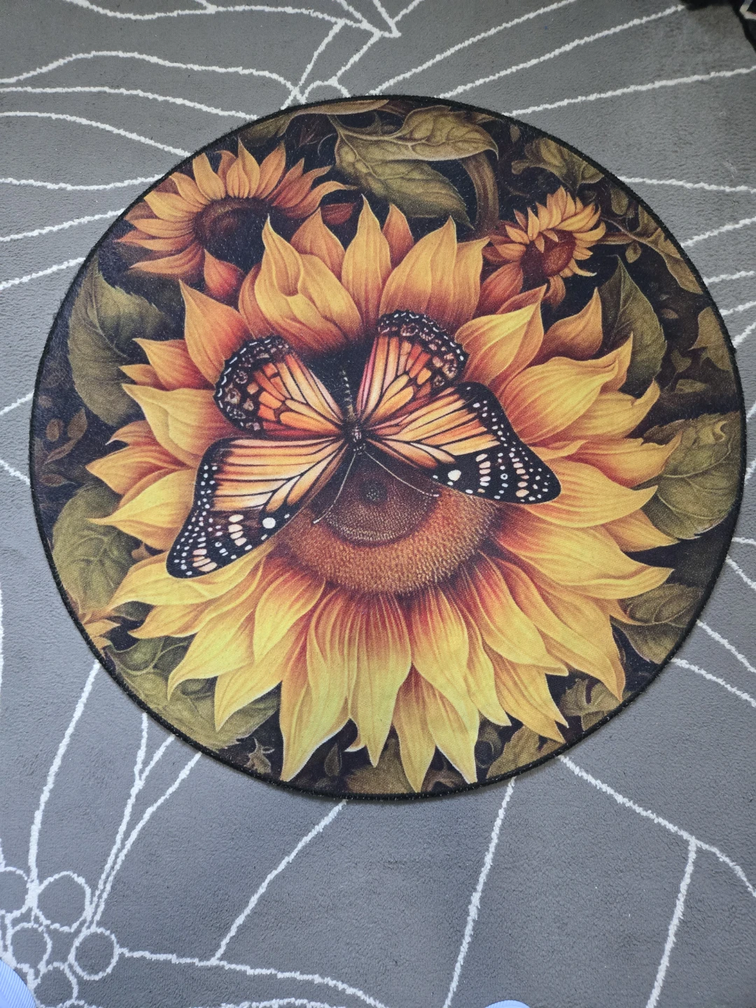 Round Rug with Sunflower and Butterfly Design