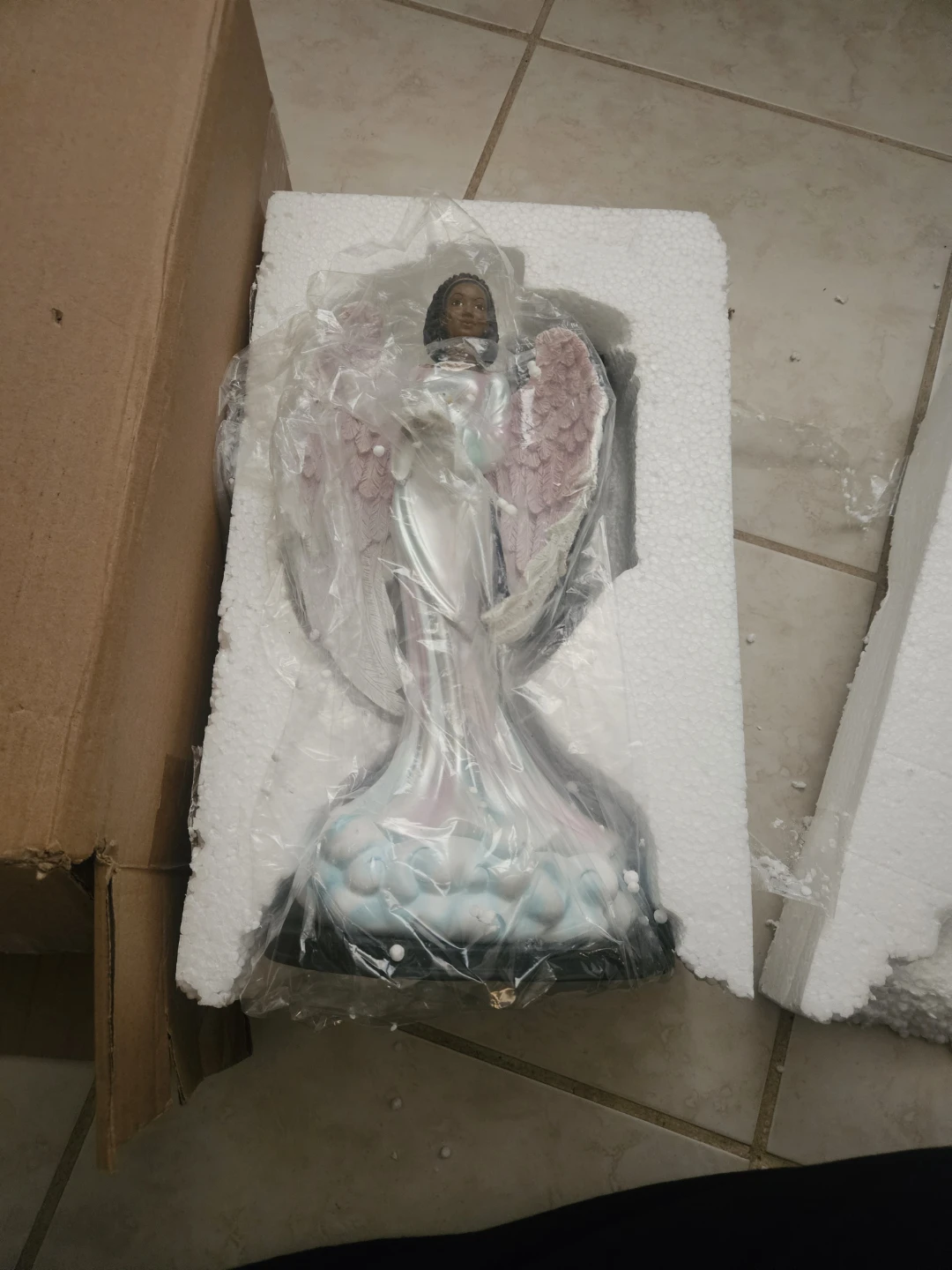 Heavenly Visions Heavenly Peace African American Angel Figurine - photo 3