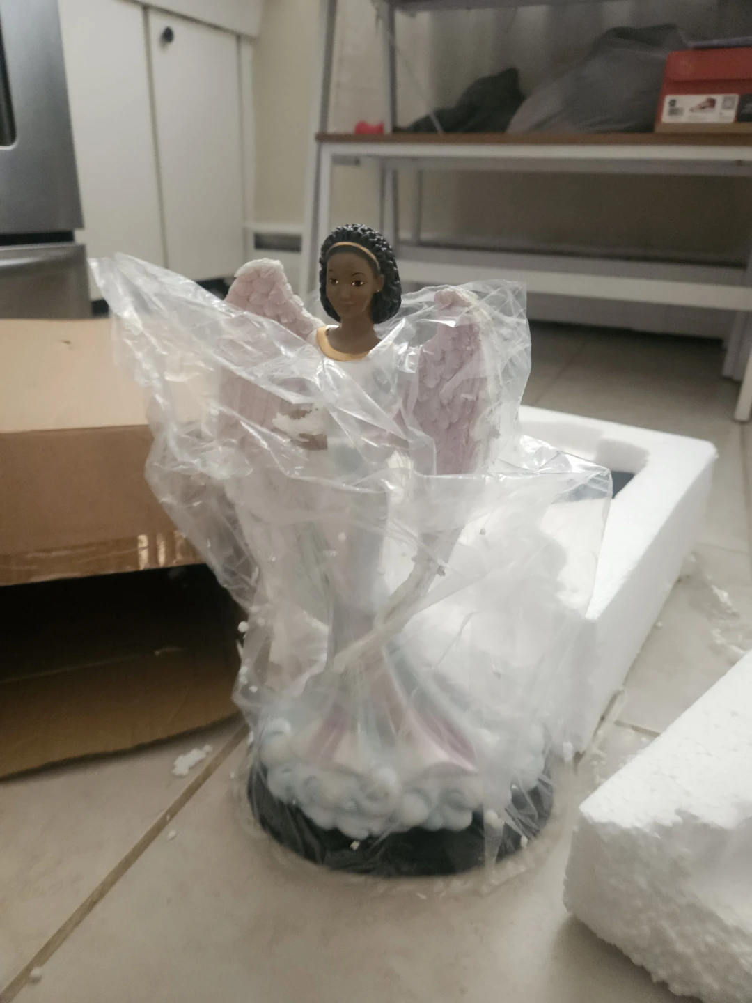 Heavenly Visions Heavenly Peace African American Angel Figurine - photo 4
