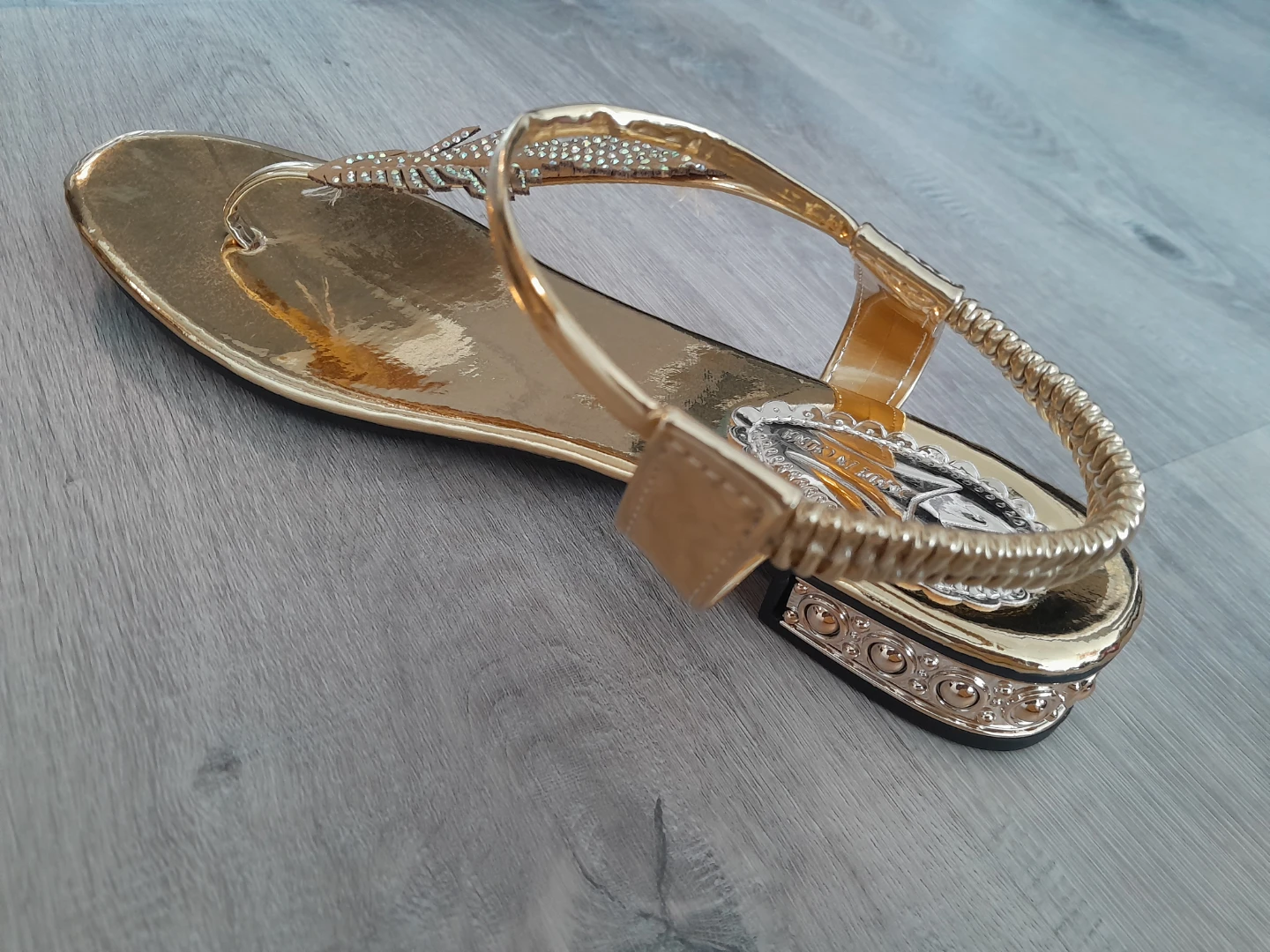 Gold Embellished Feather Sandals - photo 3