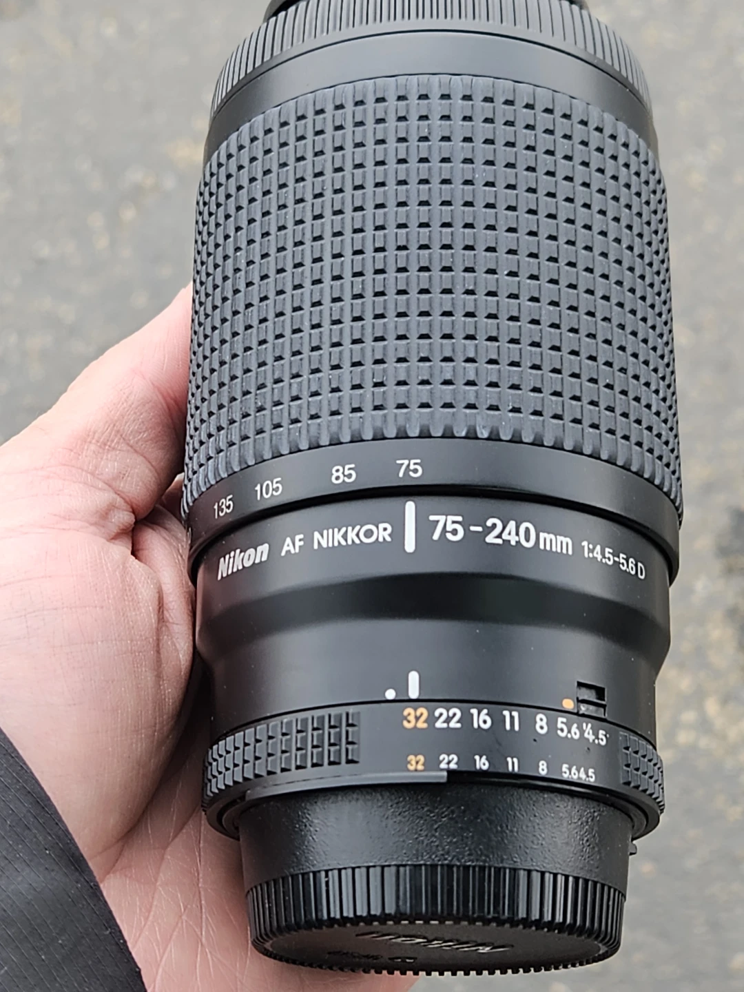 Nikon F60 Film Camera w/ NIKKOR 28-80mm & 75-240mm Lenses - photo 5