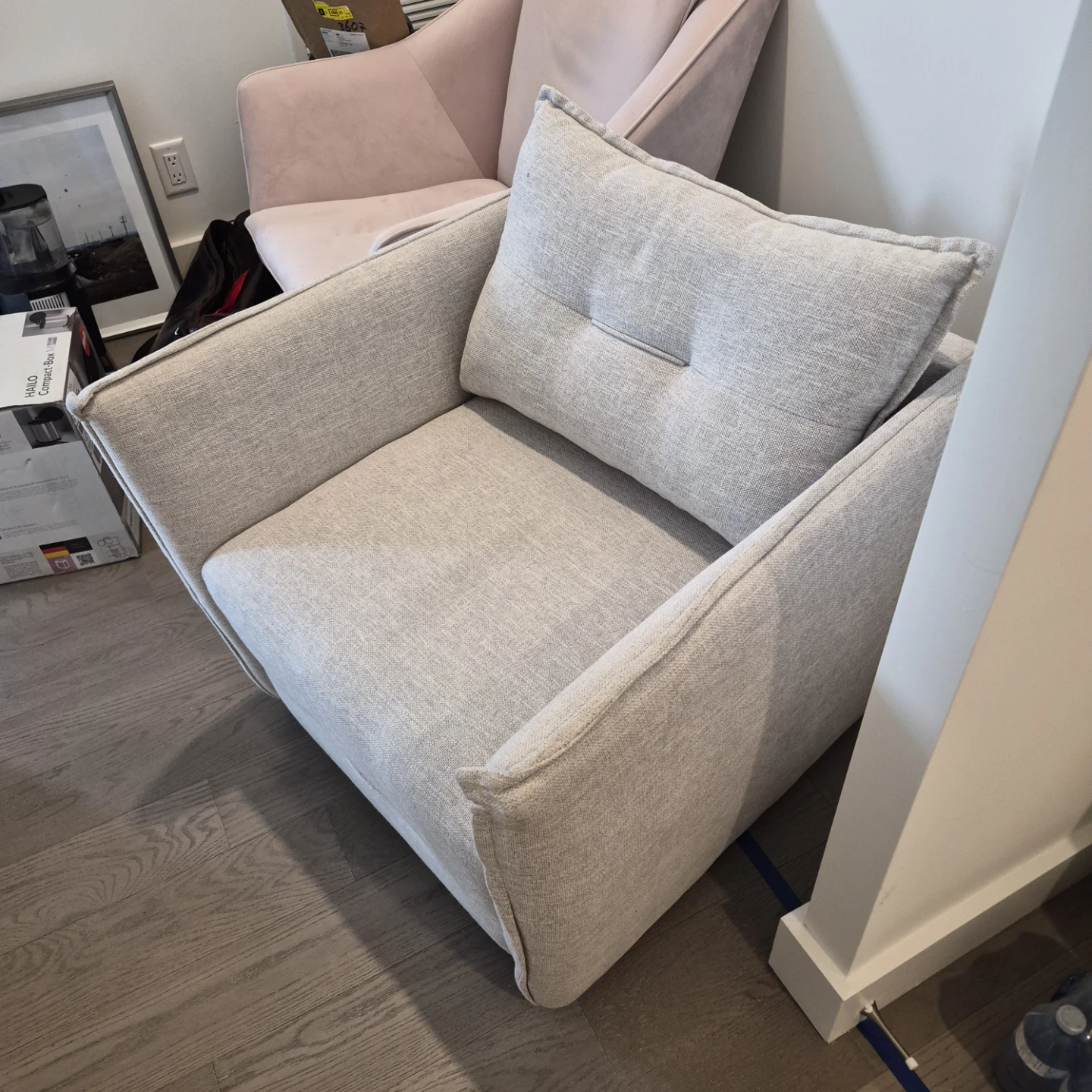 Light Grey swivel Armchair - photo 2